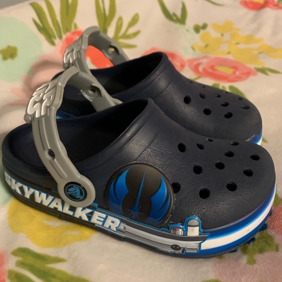 star wars crocs size 11